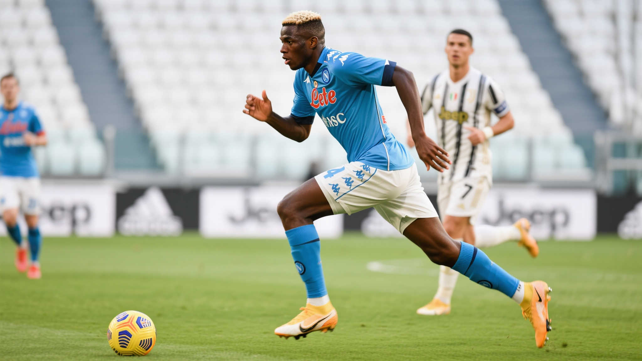 尤文前锋引援锁定奥斯梅恩，杰克逊成新备选